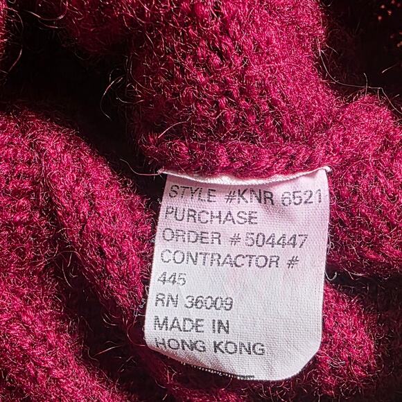 Vtg Calvin Klein 100% Wool Sweater Women's Large Burgundy Boxy Fit Hong Kong - Picture 4 of 6